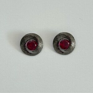 Vintage-Inspired Gunmetal Stud Earrings with Deep Ruby Center